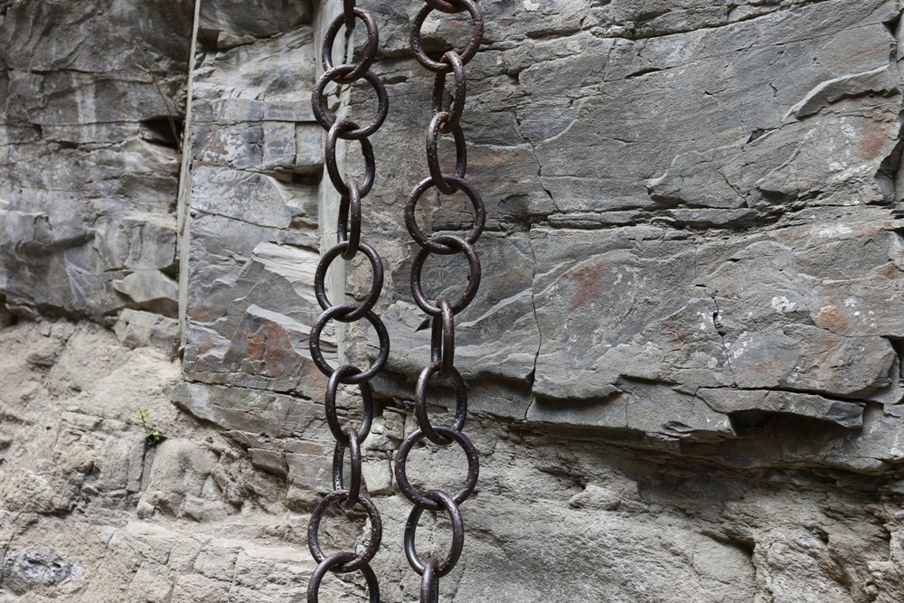 Chained Rock – Pineville, Kentucky